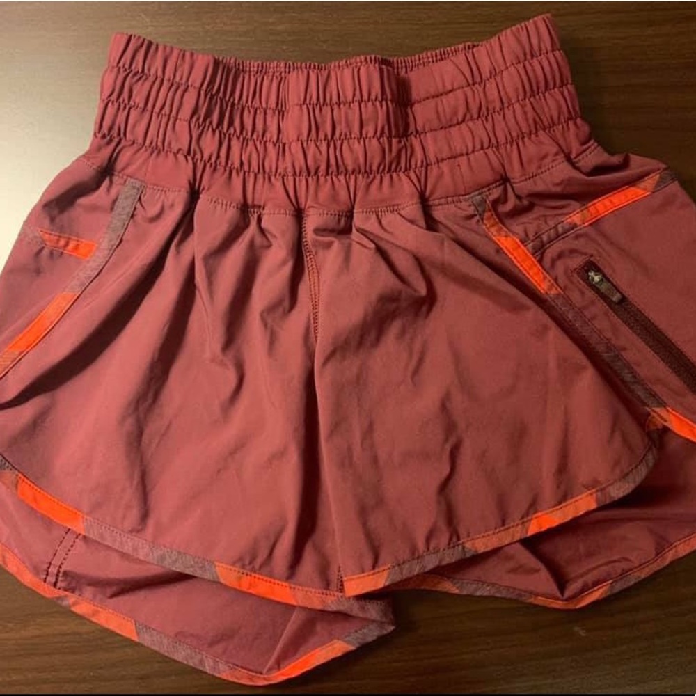 Lululemon Tracker Shorts
